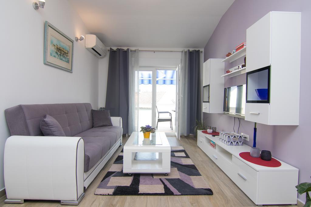 Apartment Neda Krk Town Esterno foto